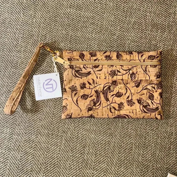 NWT natalie therése BE READY | Small Wristlet | All Whistle Print Zipper - Picture 1 of 11